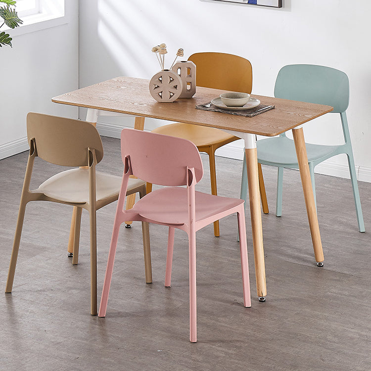 Sillas de comedor sin brazos con respaldo abierto Silla auxiliar de comedor apilable de plástico (juego de 4)