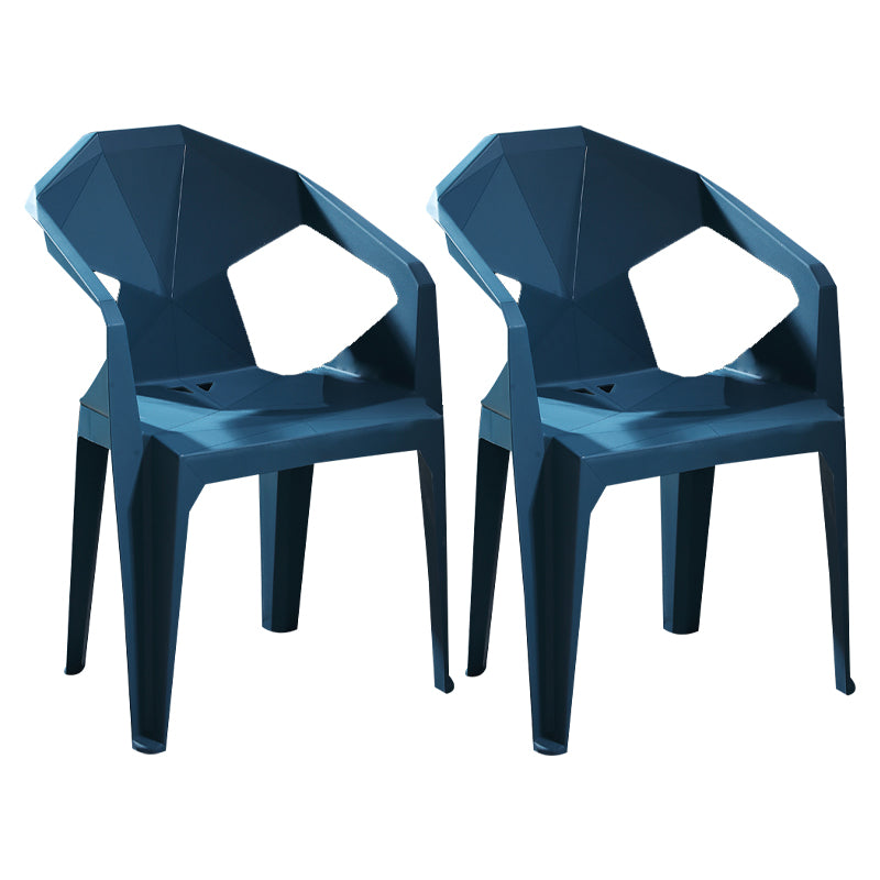 Chaises de restauration en plastique de style moderne chaises latérales empilables pour la cuisine