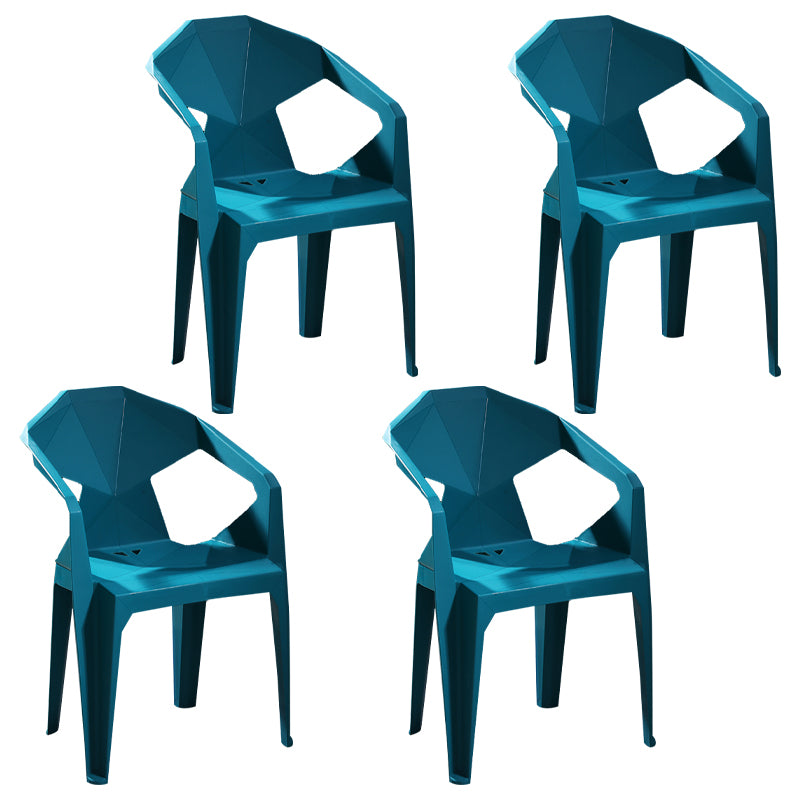 Chaises de restauration en plastique de style moderne chaises latérales empilables pour la cuisine