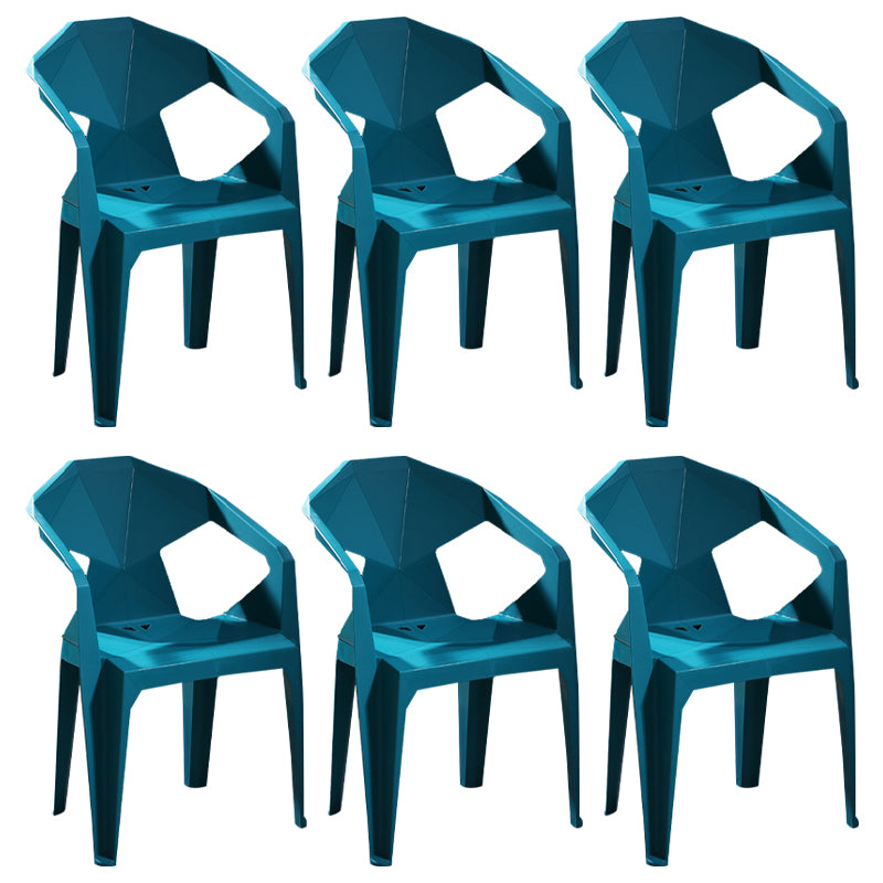 Chaises de restauration en plastique de style moderne chaises latérales empilables pour la cuisine