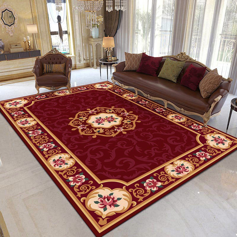 Red Traditional Rug Polyester Graphic Rug Non-Slip Backing Rug for Living Room