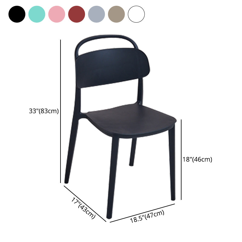 Chaise scandinave en plastique empilable à dossier ouvert au fini mat (Ensemble de 4)