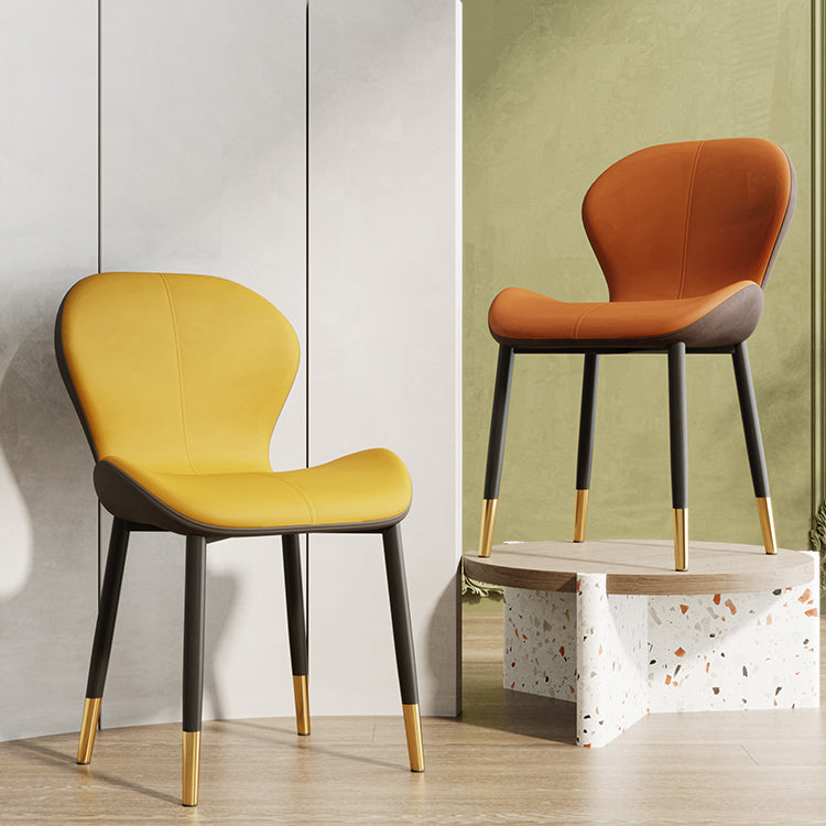 Chaise d'appoint scandinave en cuir PU pour chambre à coucher, finition mate, chaise de salle à manger Parsons