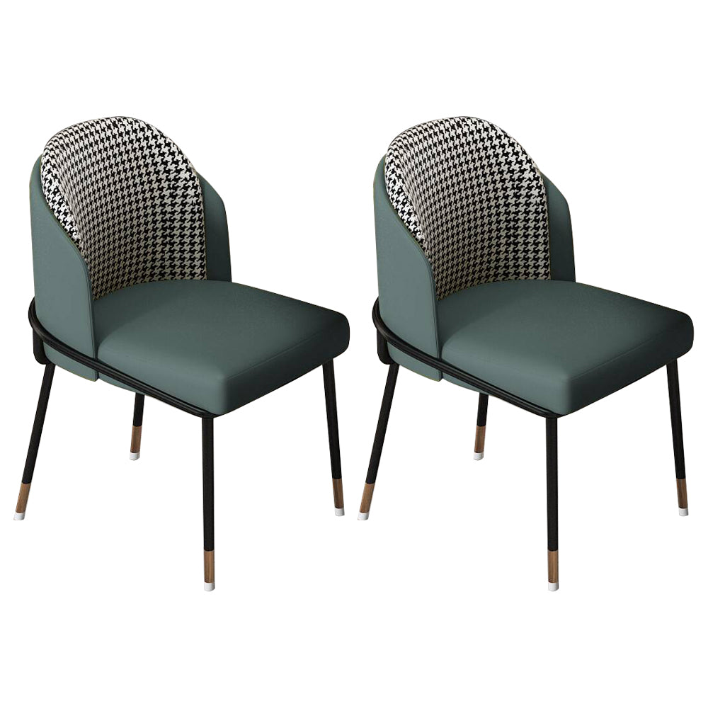 Sillas sin brazos de comedor de metal Glam, sillas tapizadas de comedor para restaurante