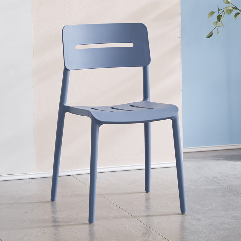 Chaises de salle à manger en plastique de style moderne, chaise latérale empilable à dossier ouvert pour la cuisine