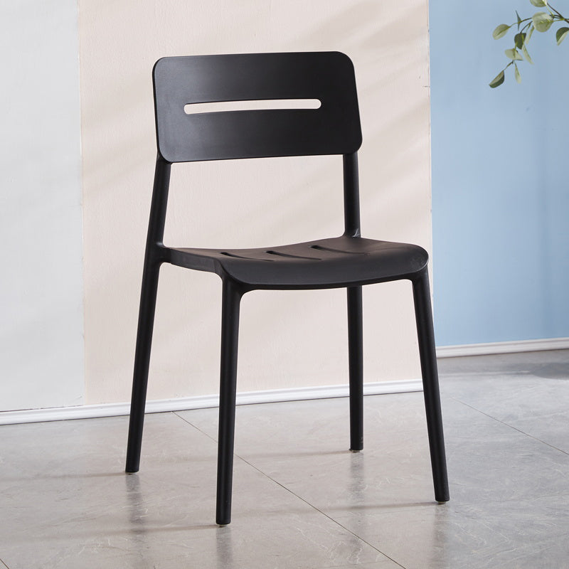 Chaises de salle à manger en plastique de style moderne, chaise latérale empilable à dossier ouvert pour la cuisine