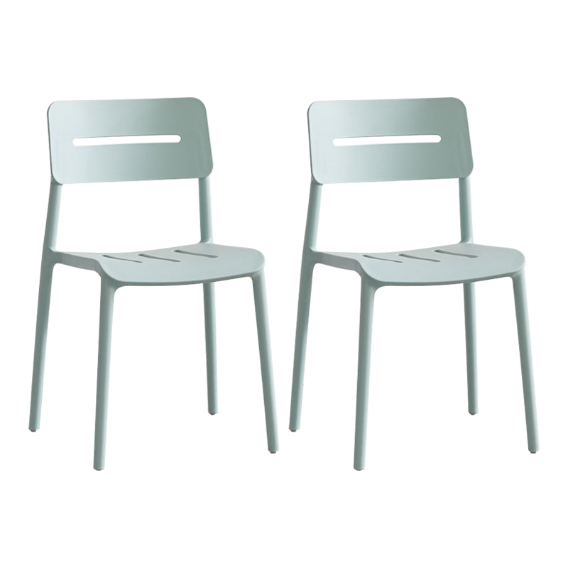 Chaises de salle à manger en plastique de style moderne, chaise latérale empilable à dossier ouvert pour la cuisine