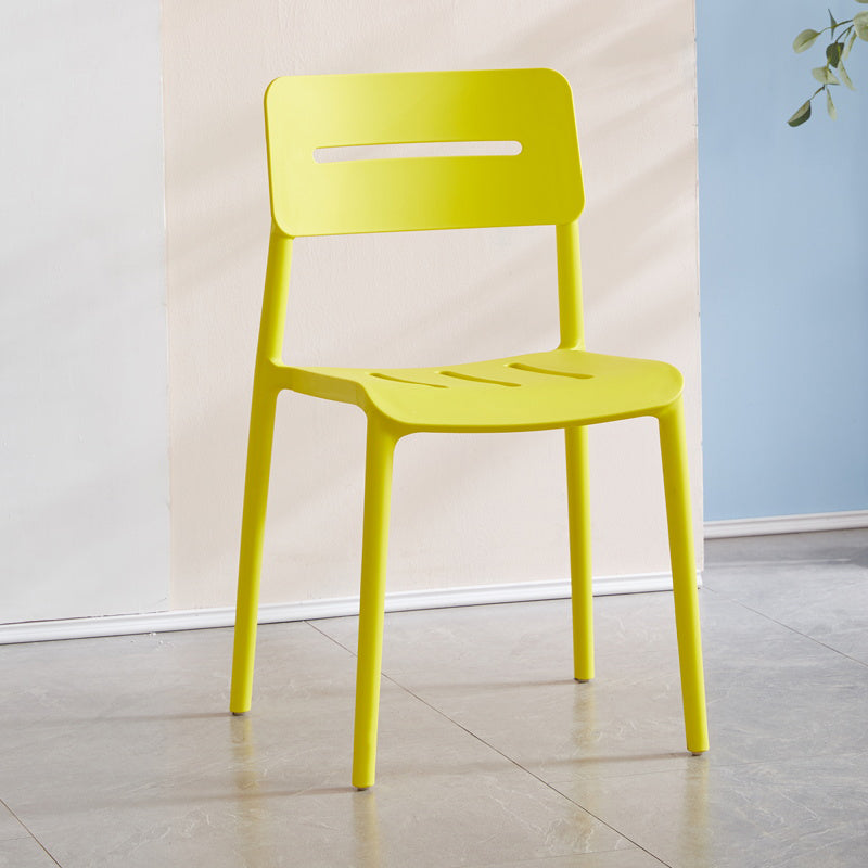 Chaises de salle à manger en plastique de style moderne, chaise latérale empilable à dossier ouvert pour la cuisine