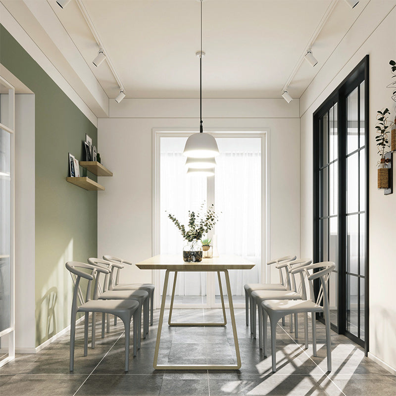 Chaises de restauration en plastique de style moderne
