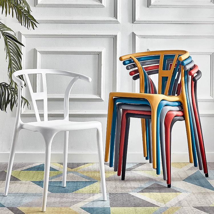 Chaises de salle à manger en plastique de style moderne, chaises de salle à manger empilables pour la cuisine