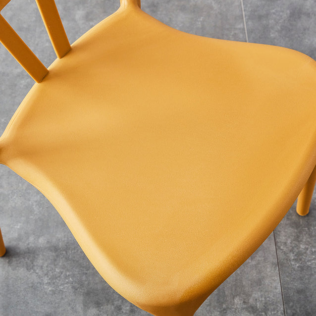 Chaises de salle à manger en plastique de style moderne, chaises de salle à manger empilables pour la cuisine