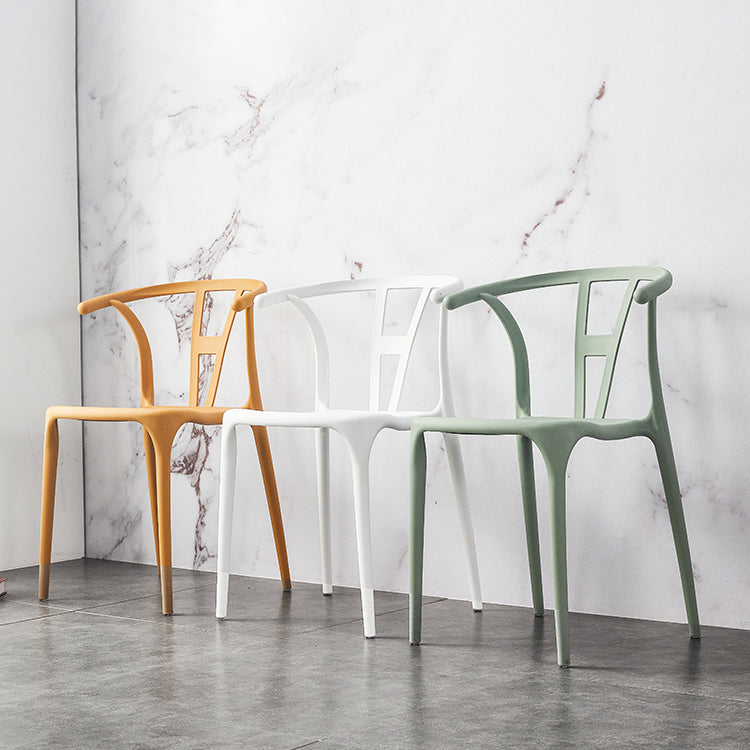 Chaises de salle à manger en plastique de style moderne, chaises de salle à manger empilables pour la cuisine