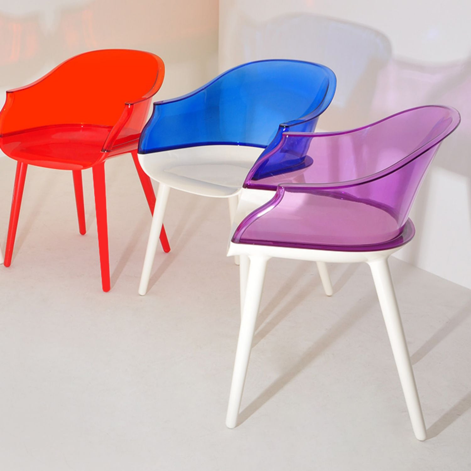 Scandinavian Style Plastic Chair Kitchen Solid Back Single Dining Arm Chair