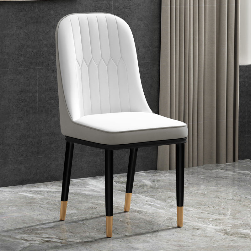 Ensemble de chaises en métal de style scandinave, chaises latérales de cuisine à dossier solide