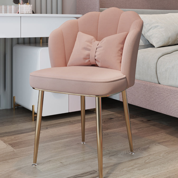 Silla lateral de comedor de estilo escandinavo de metal, silla con respaldo sólido sin brazos para el hogar