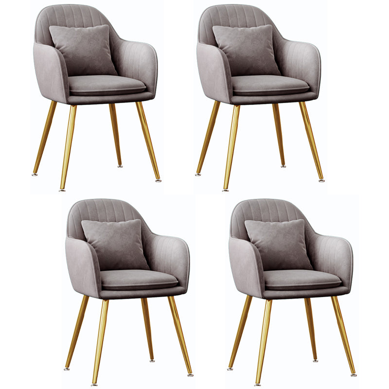 Silla de comedor de metal de estilo escandinavo Silla tapizada dormitorio con brazo
