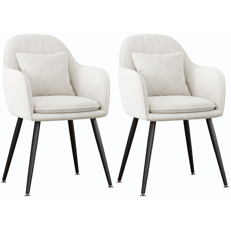 Silla de comedor de metal de estilo escandinavo Silla tapizada dormitorio con brazo