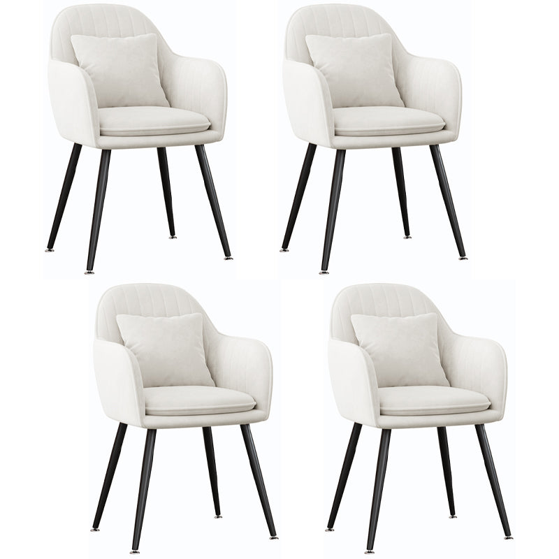 Silla de comedor de metal de estilo escandinavo Silla tapizada dormitorio con brazo