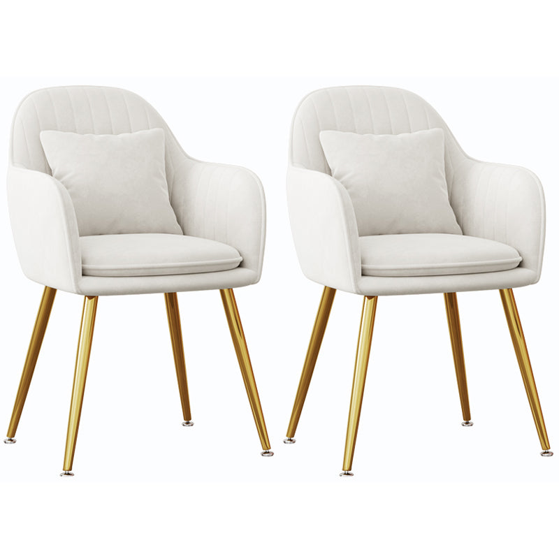 Silla de comedor de metal de estilo escandinavo Silla tapizada dormitorio con brazo