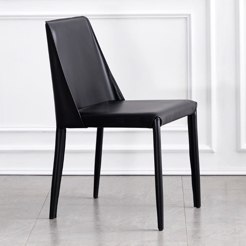 La salle à manger moderne en métal préside la chaise de salle à manger en cuir sans bras pour le restaurant