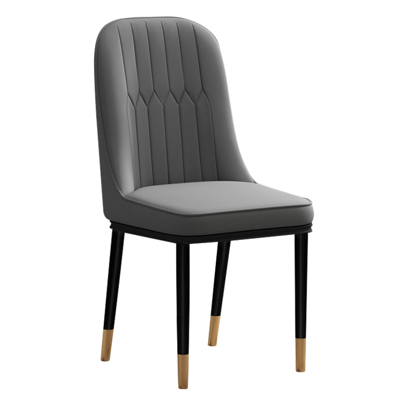 Silla de comedor de estilo escandinavo, silla acolchada con respaldo sólido de comedor de metal