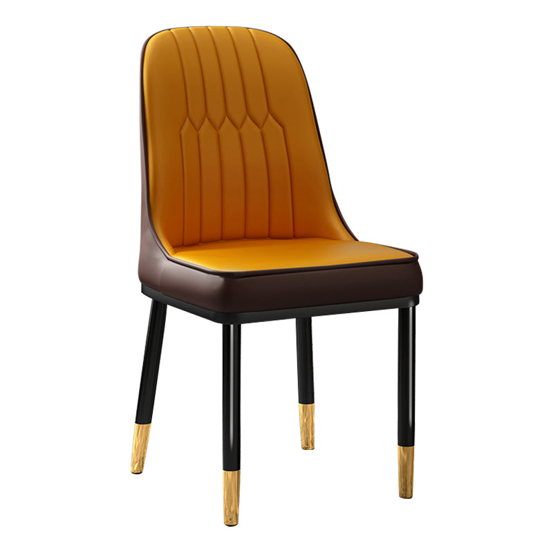 Silla de comedor de estilo escandinavo, silla acolchada con respaldo sólido de comedor de metal