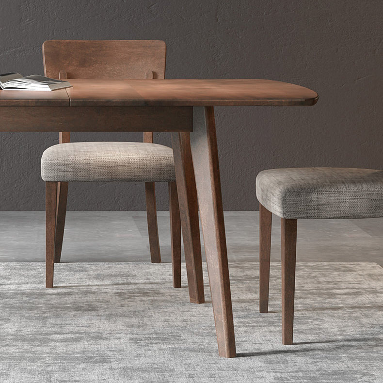 47 "Table à manger en bois extensible en hêtre