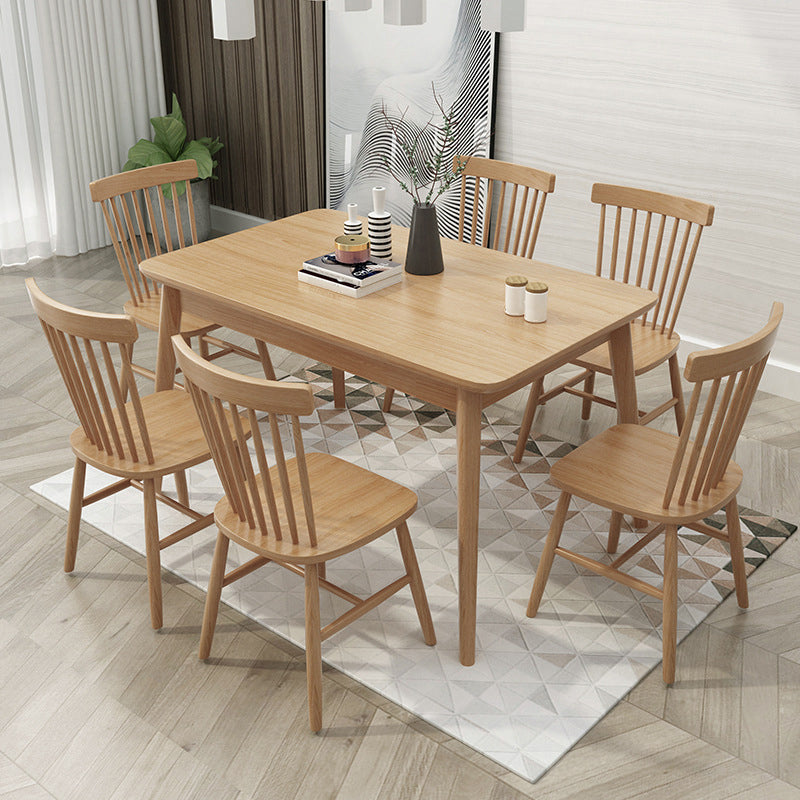 Mesa de comedor rectangular de madera, mesa moderna de madera de caucho en color natural/nogal con 4 patas