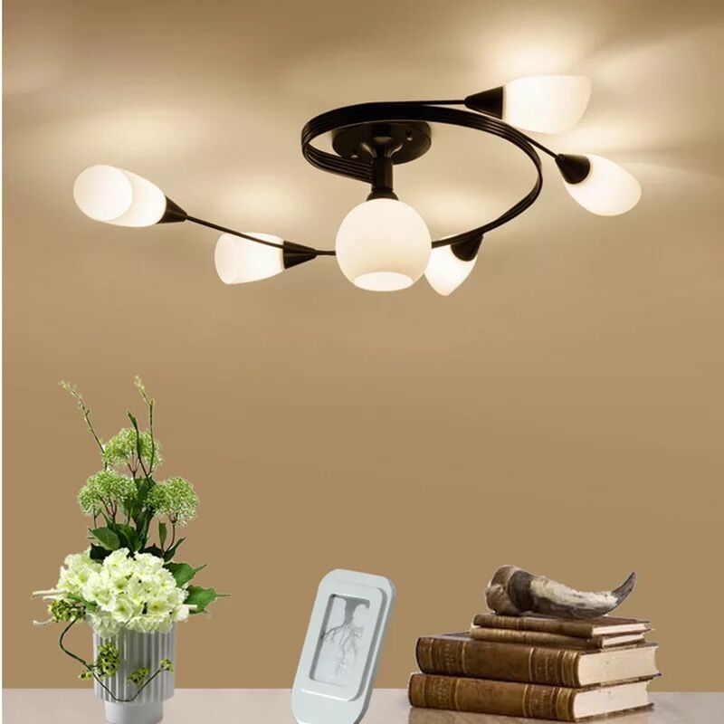 Traditional Globe Ceiling Light Surface Flush Mount Light with Glass Shade for Living Room