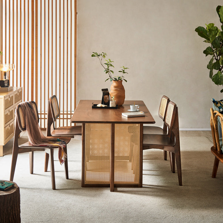 Glam Rectangle Shape Solid Wood Dining Table Khaki Standard Dining Table for Kitchen