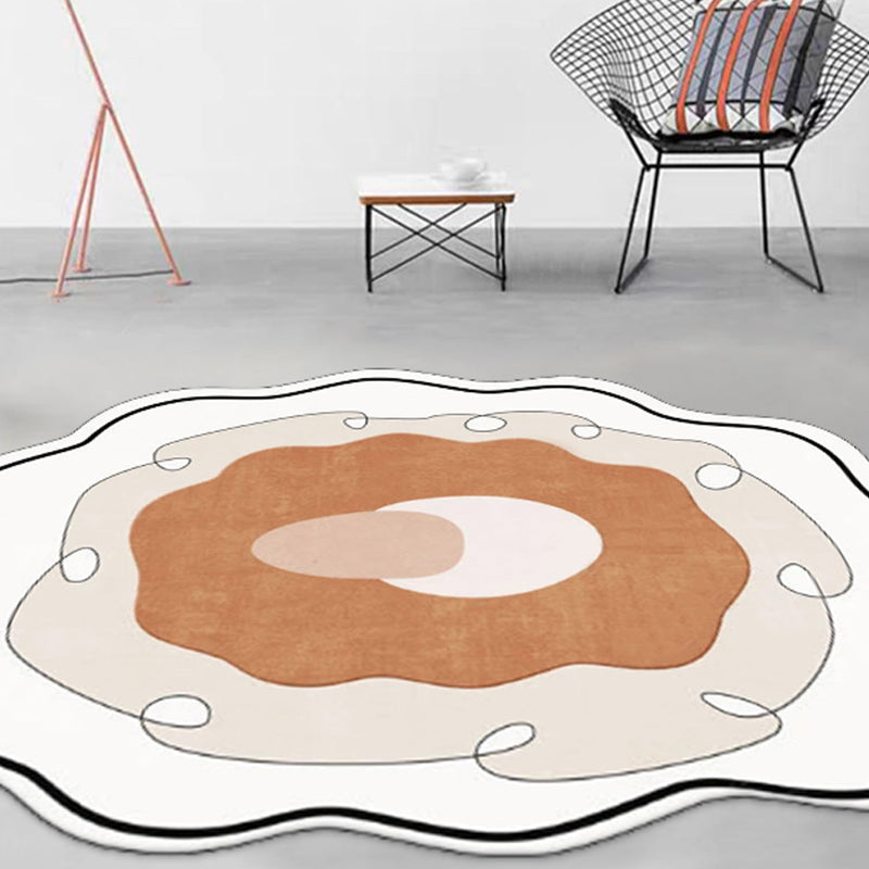 Trendy Novelty Shape Rug Funky Polyester Rug Stain Resistant Carpet for Home Decor