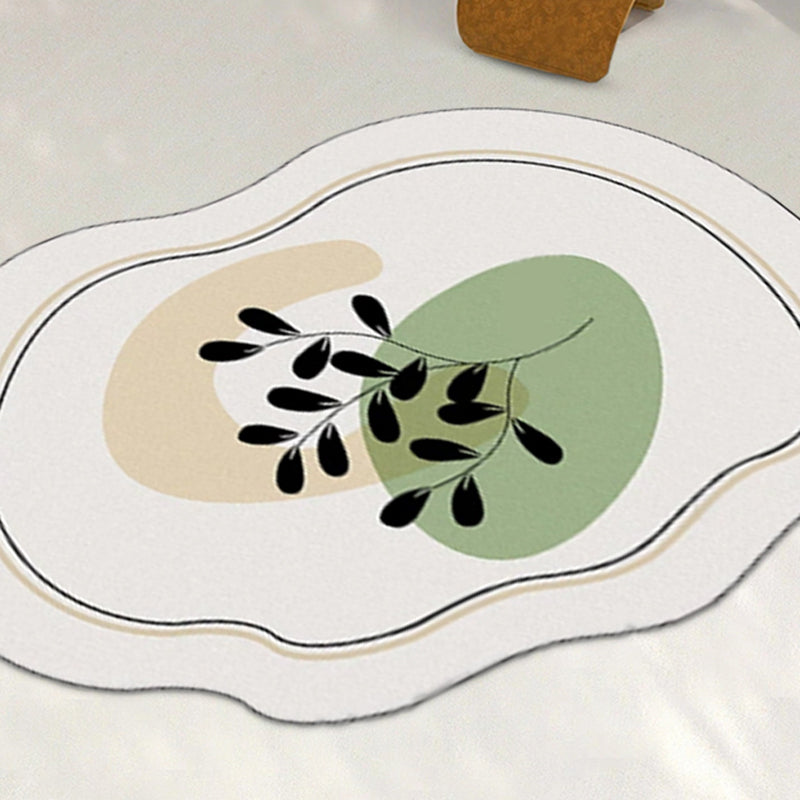 Trendy Novelty Shape Rug Funky Polyester Rug Stain Resistant Carpet for Home Decor