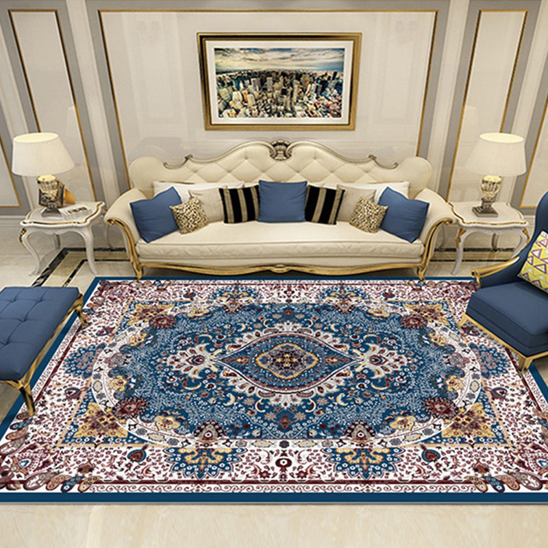 Dark Brown Traditional Rug Polyester Graphic Rug Non-Slip Backing Rug for Living Room