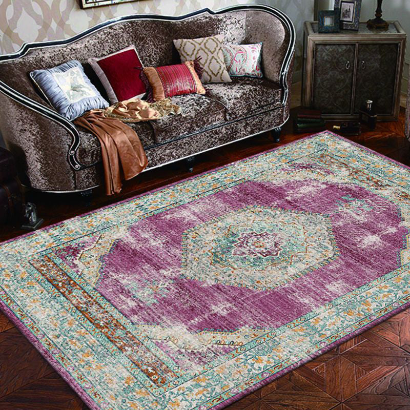 Classical Floral Printed Carpet Retro Polyester Area Rug Stain Resistant Carpet for Living Room