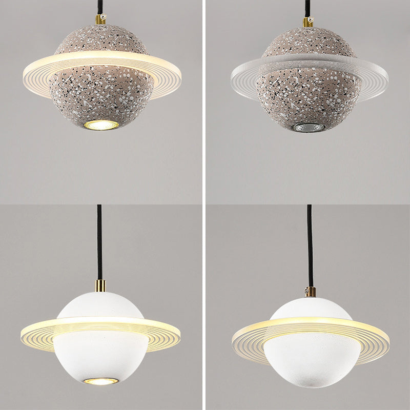 Globe zeitgenössischer Stil Hanging Lampe Acryl -Einweihlampe Lampe