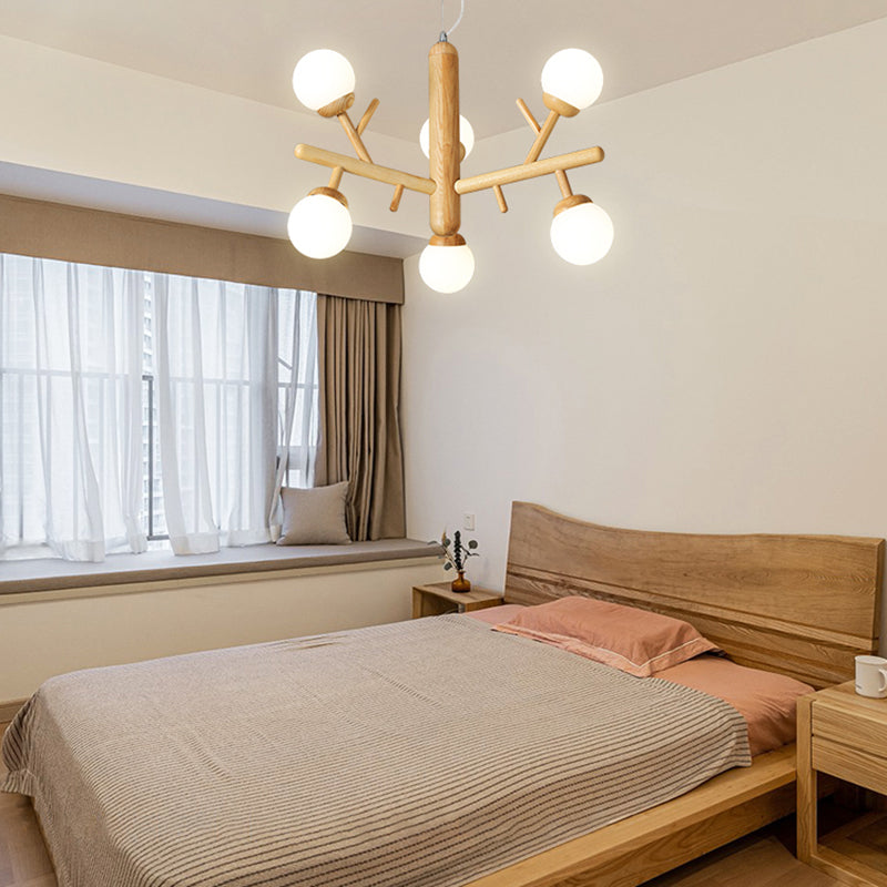 Lampadario ramo di legno moderno a ciondolo multi-testa con tonalità di vetro bianco