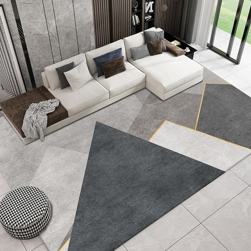 Gorgeous Carpet Trendy Gray Tone Polyester Area Rug Stain Resistant Carpet for Living Room