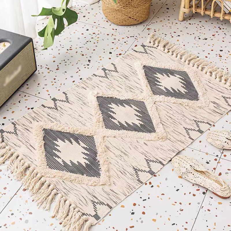 Stylish Area Carpet Geometric Pattern Polyester Area Rug Fringe Stain Resistant Rug for Home Decor