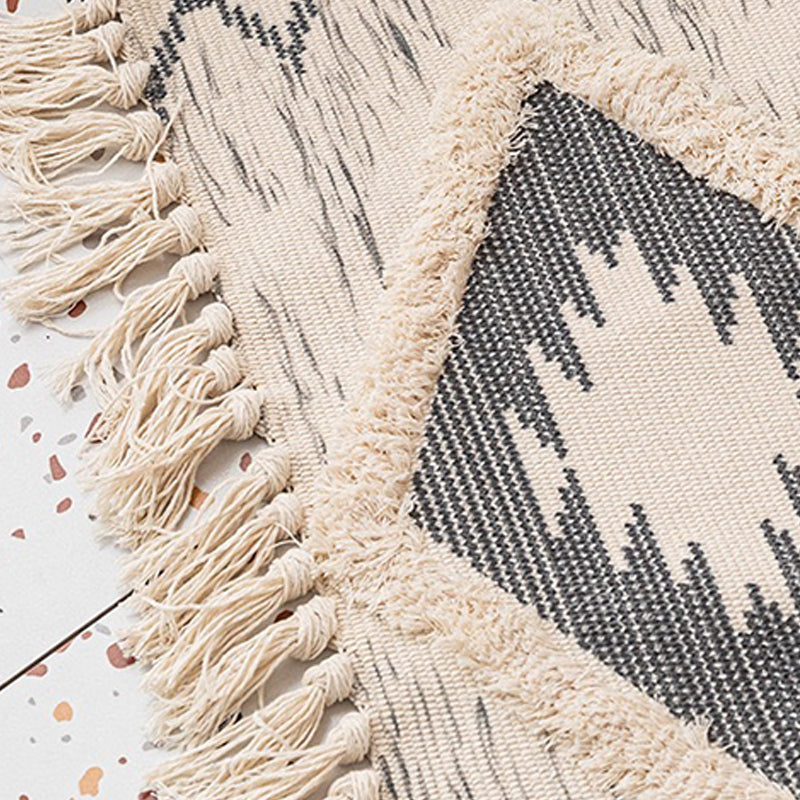 Stylish Area Carpet Geometric Pattern Polyester Area Rug Fringe Stain Resistant Rug for Home Decor