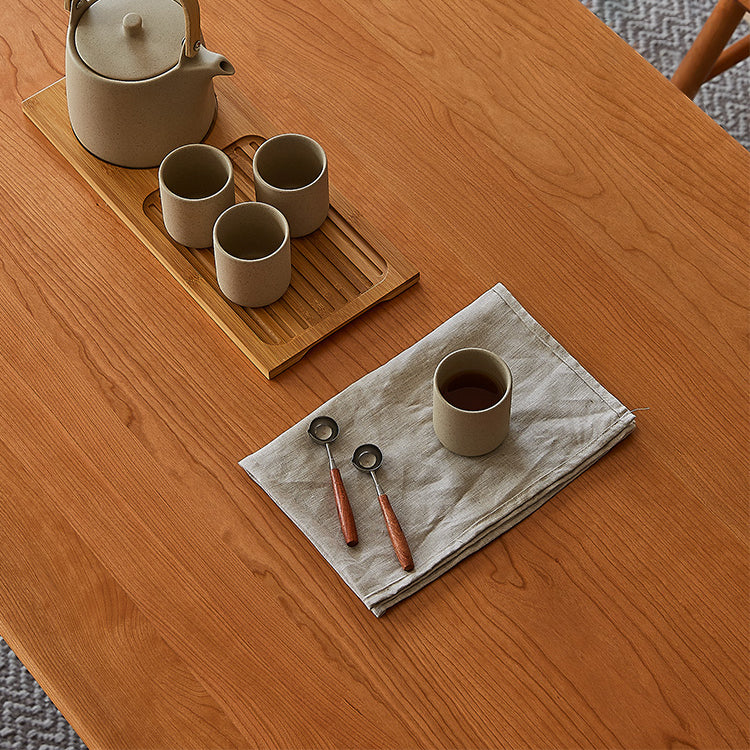 Traditional Luxury Rectangle Dining Table Solid Wood Table with 4 Legs for Dining Room