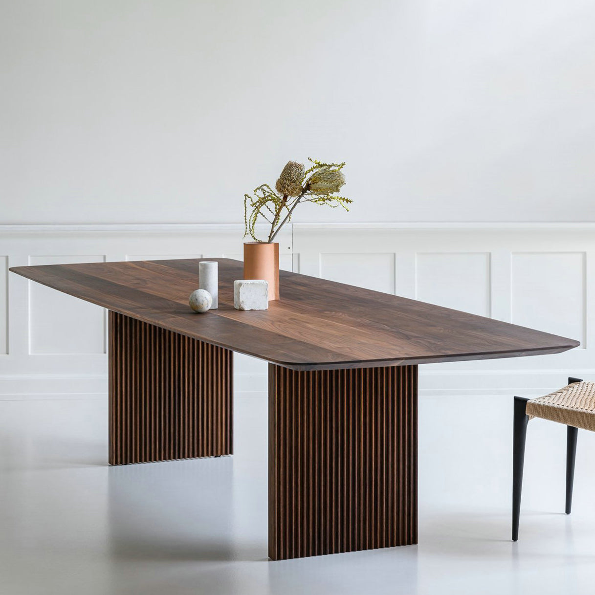 Glam Solid Kitchen Dining Table Rectangle Shape Standard Dining Table with Double Pedestal Bases