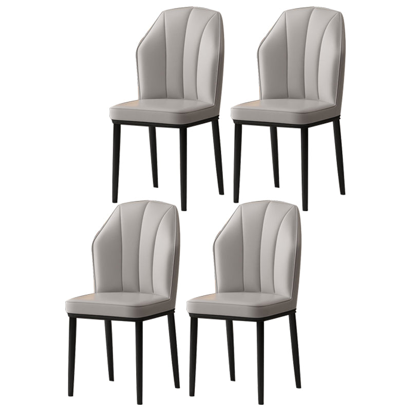 Chaise d'appoint scandinave pour salle à manger rembourrée en métal à oreilles (Ensemble de 4)