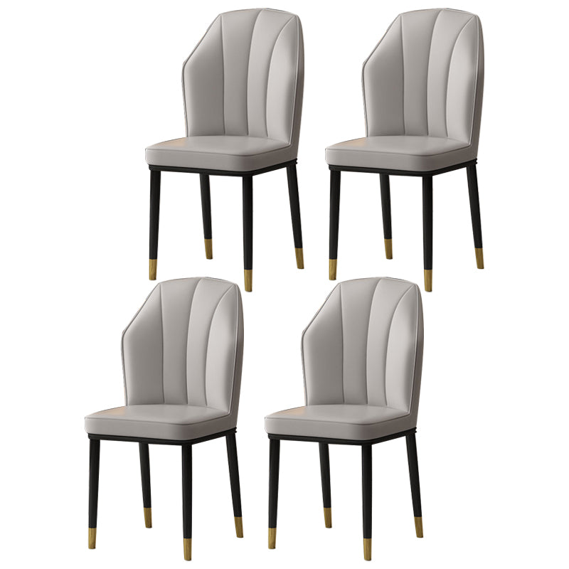 Chaise d'appoint scandinave pour salle à manger rembourrée en métal à oreilles (Ensemble de 4)