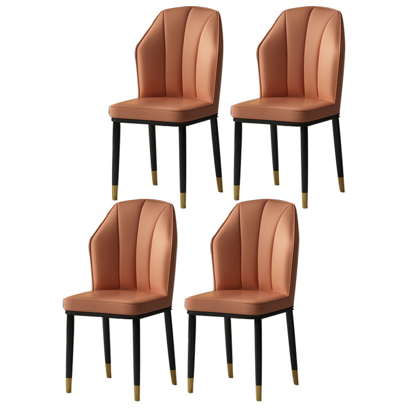 Chaise d'appoint scandinave pour salle à manger rembourrée en métal à oreilles (Ensemble de 4)