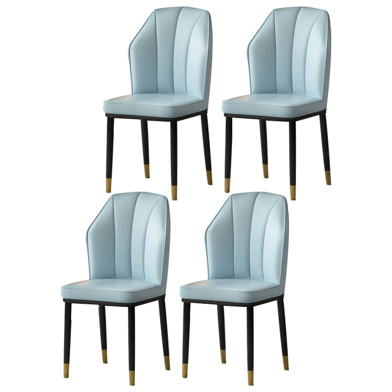 Chaise d'appoint scandinave pour salle à manger rembourrée en métal à oreilles (Ensemble de 4)