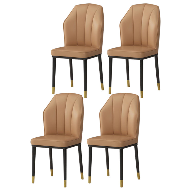 Chaise d'appoint scandinave pour salle à manger rembourrée en métal à oreilles (Ensemble de 4)