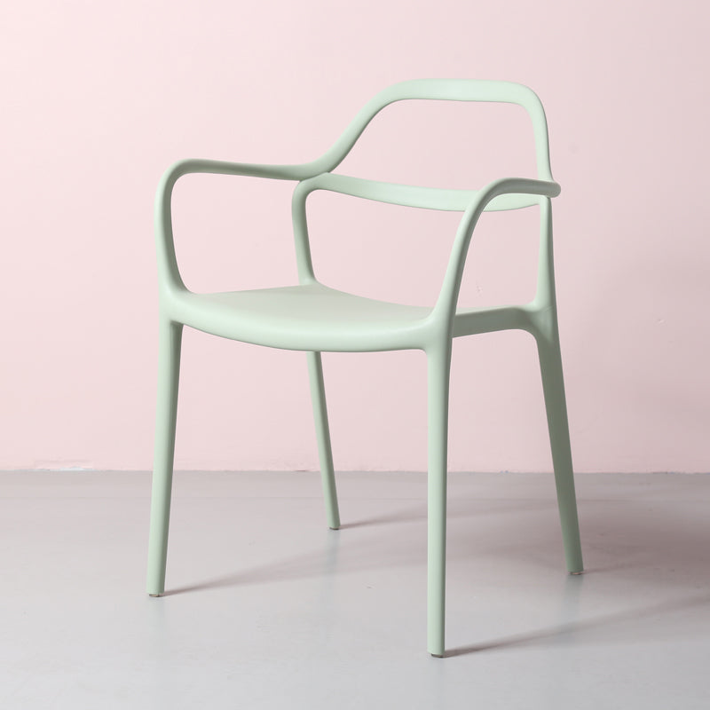 Chaises de salle à manger en plastique de style contemporain dinant des chaises empilables pour la cuisine