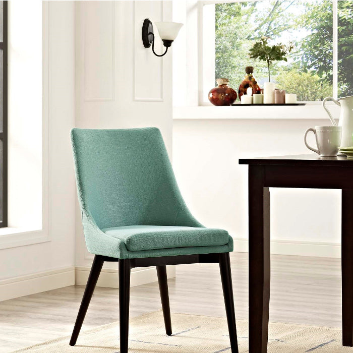Chaise latérale tapissée contemporaine de restaurant finition mate Parsons dinant la chaise