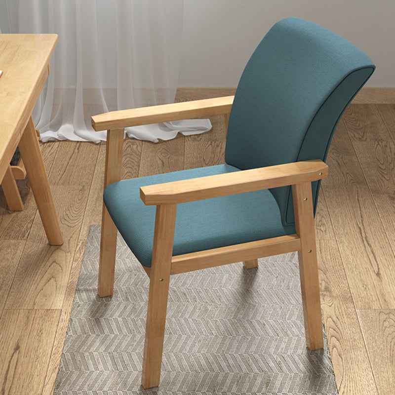 Chaise de salle à manger simple tapissée en bois de dossier de chaise contemporaine d'intérieur de bras