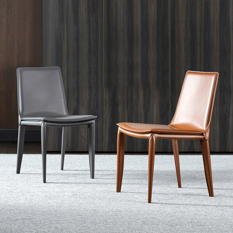 Ensemble de chaises en cuir au design contemporain, chaises de salle à manger à dossier solide (Ensemble de 2)